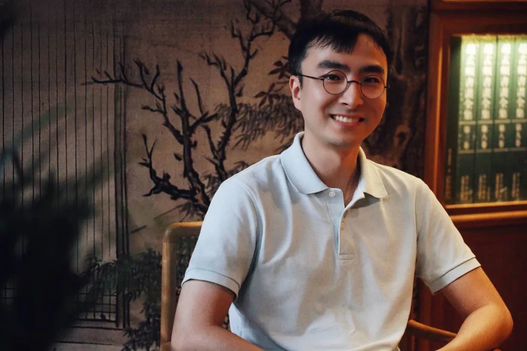 太会玩了！专心复制古书画12年，他竟然把"蓝胖子、时光机"放进古画里，场面堪比科幻大片！！